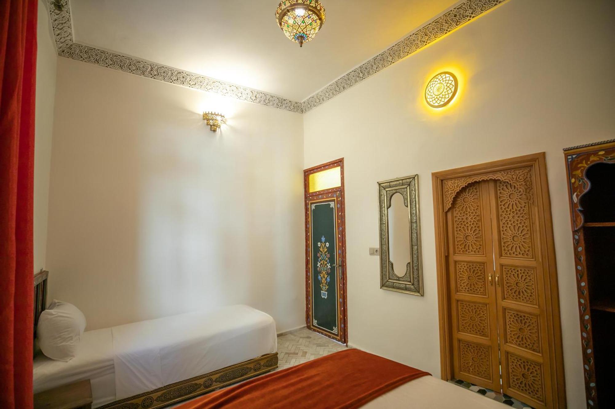 Dar Golden Ziat Hotell Fès Exteriör bild